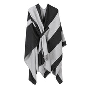Double-Sided Shawl for All Seasons