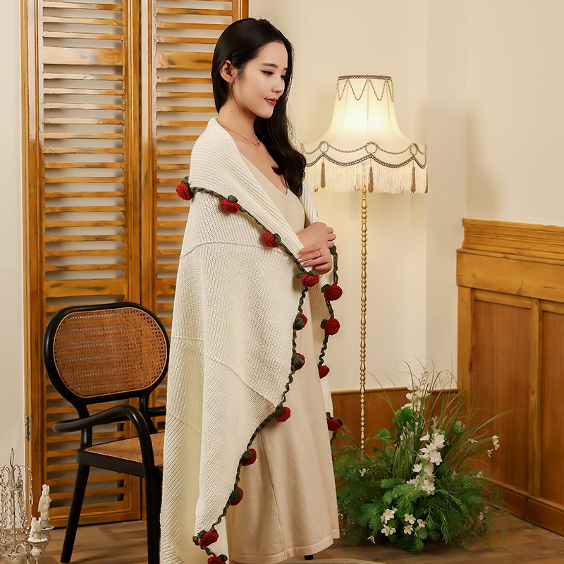 Cozy Floral Shawl Blanket