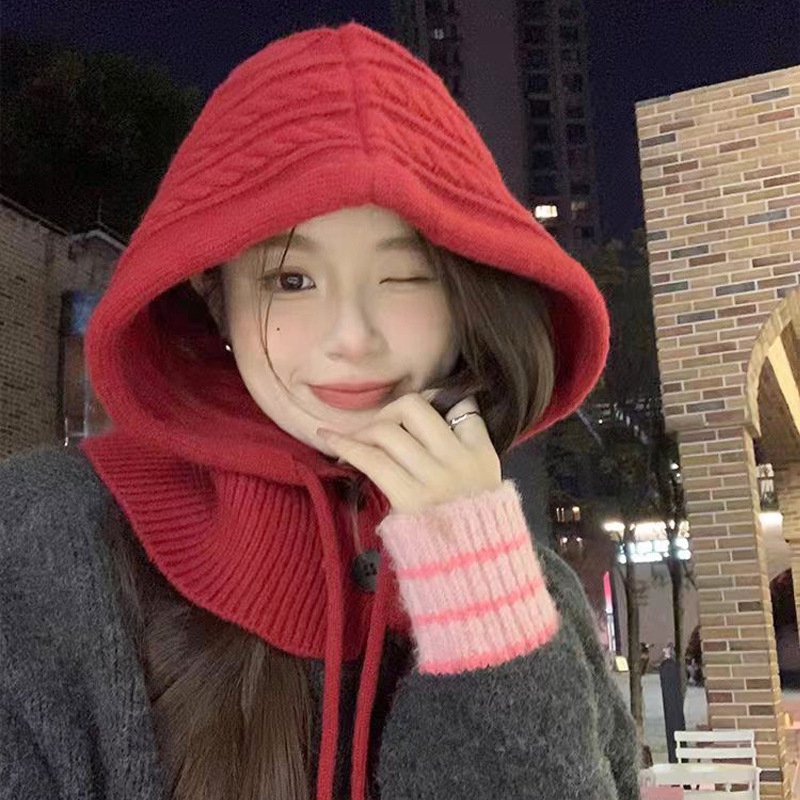 Stay Warm in Style: Women's Woolen Knitted Hats