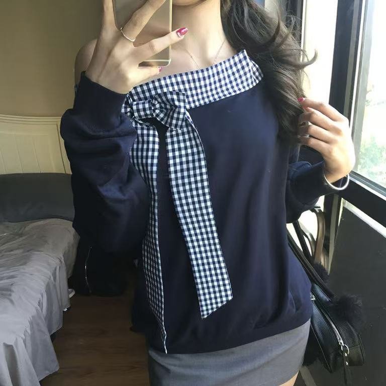 Women's Chic Plaid Off-Shoulder Long Sleeve T-Shirt