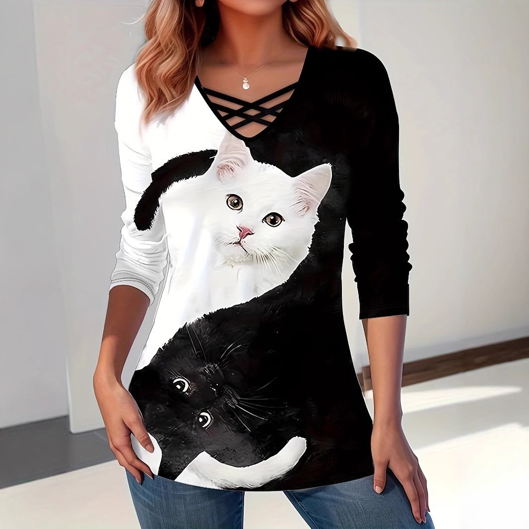 Chic Slim-Fit Cat Print Long-Sleeve Women's Tee