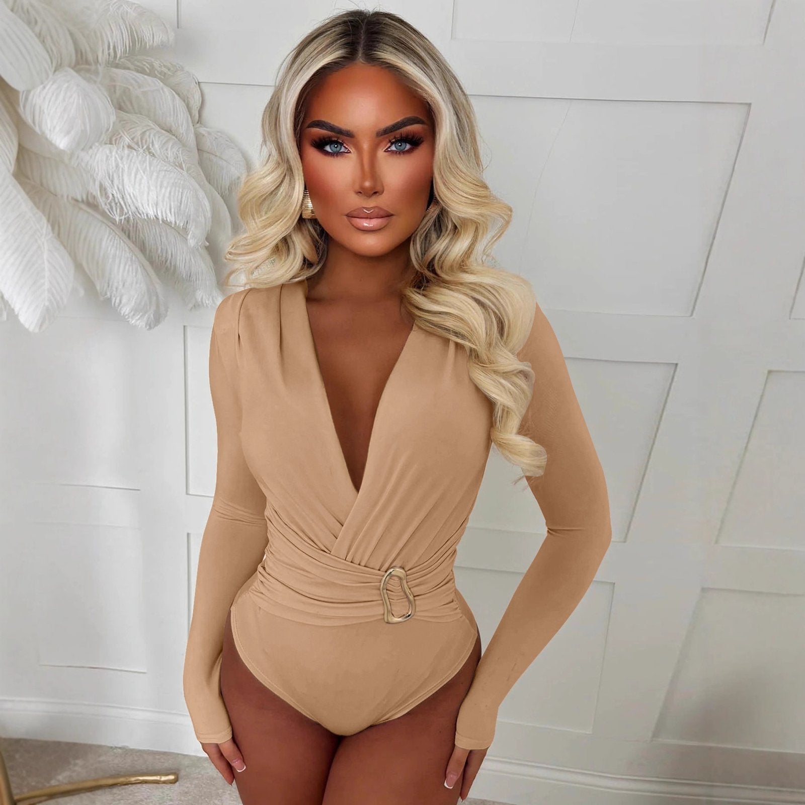 Chic V-Neck Slim Fit Long-Sleeve Bodysuit
