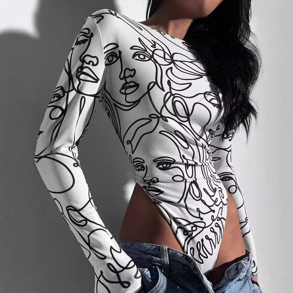 Artistic Face Print Long-Sleeve Round-Neck Top