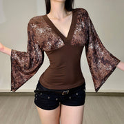 Retro Floral V-Neck Cinched Slim Top