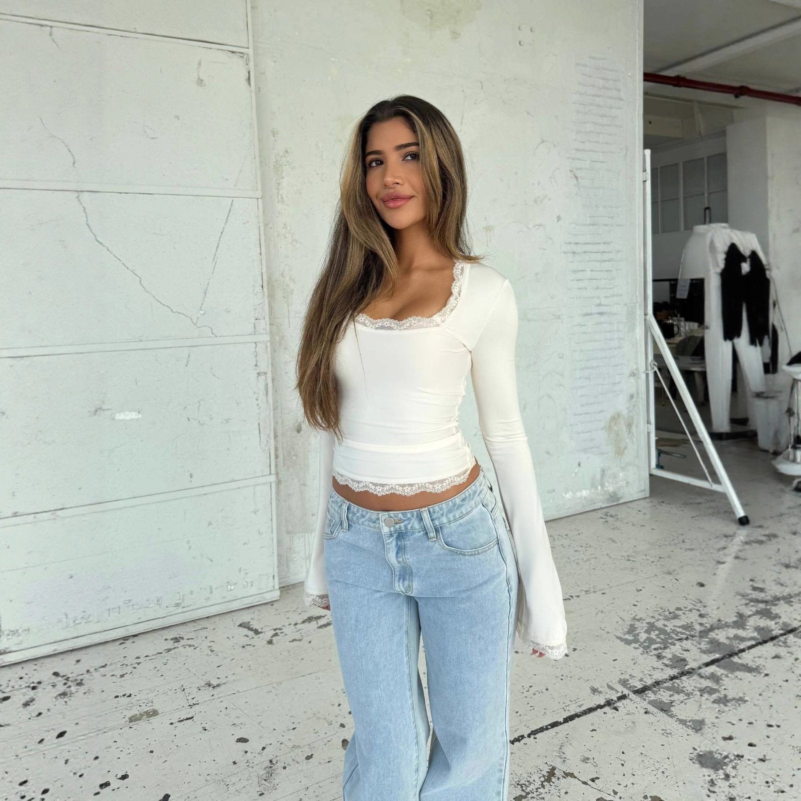 Women's Lace-Trimmed Slim-Fit Long Sleeve Top