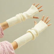 Stay Warm in Style with Cashmere Gloves