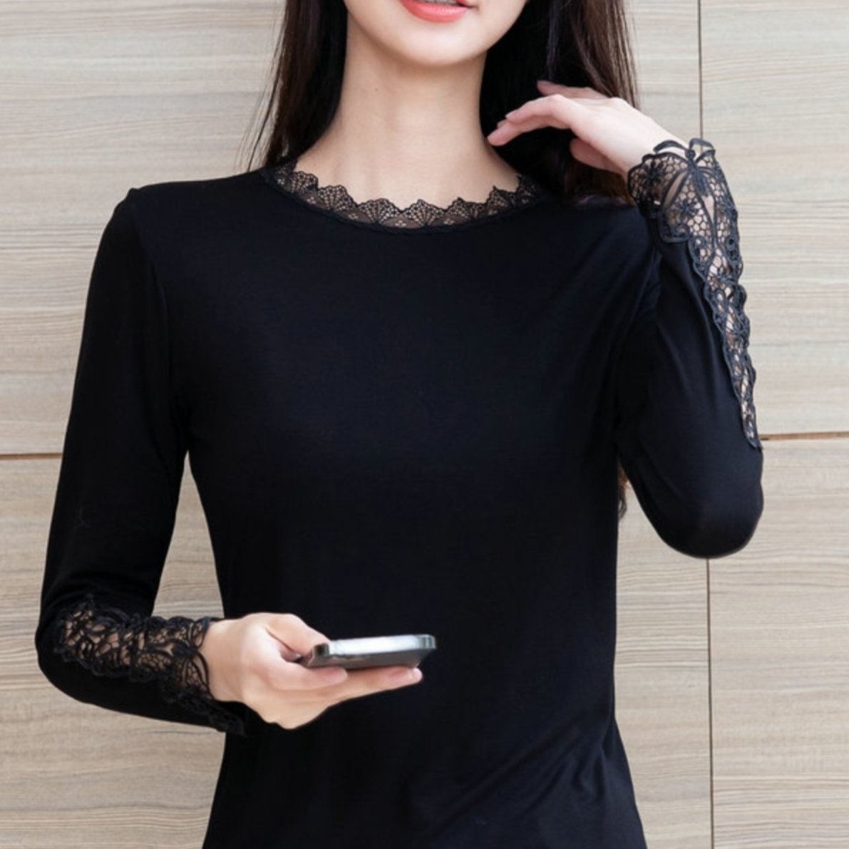 Women's Lace Low-Neckline Black Long-Sleeve Top