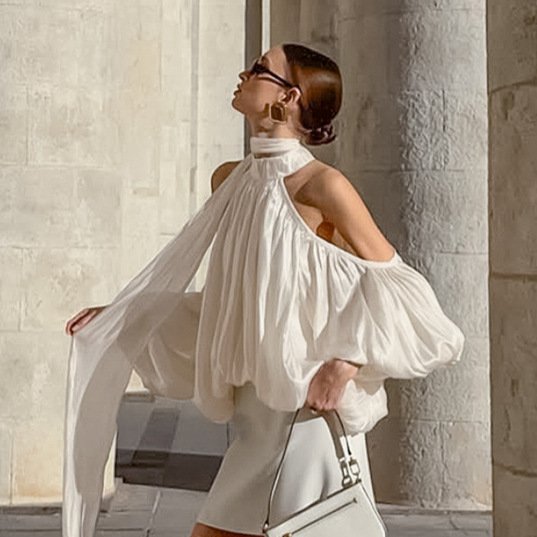 French Chic Off-The-Shoulder Puff Sleeve Top