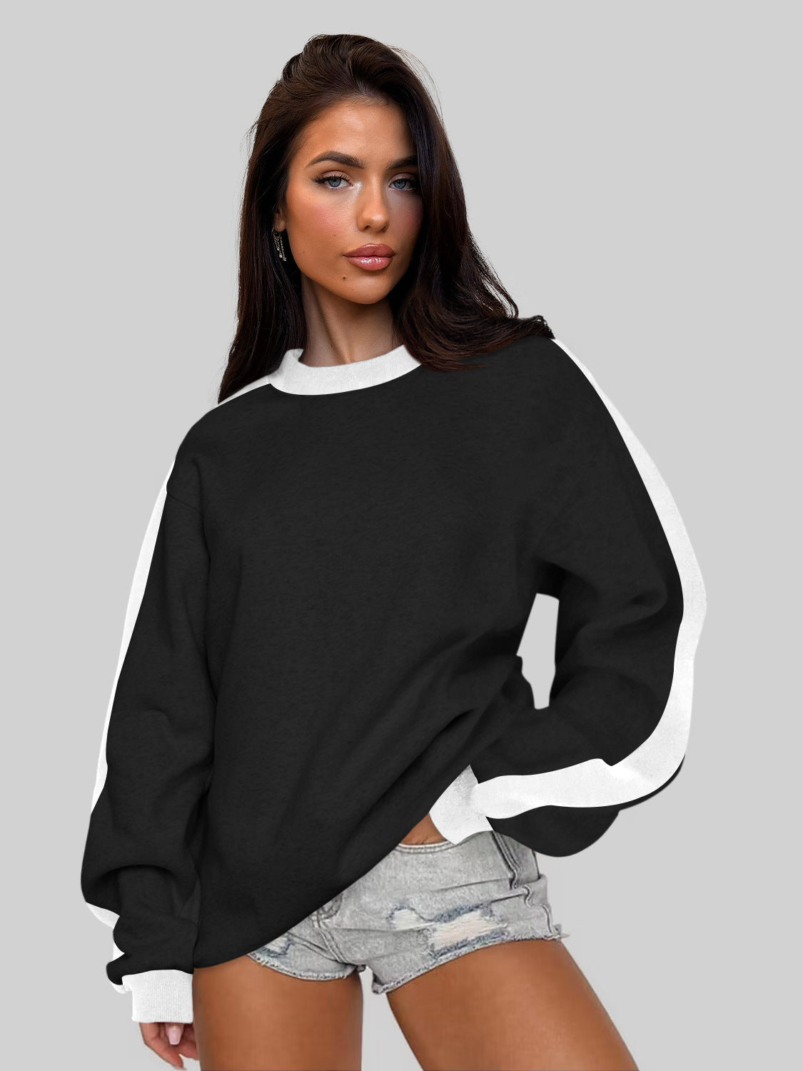 Women's Contrast Color Loose Round Neck Long-Sleeve Sweater