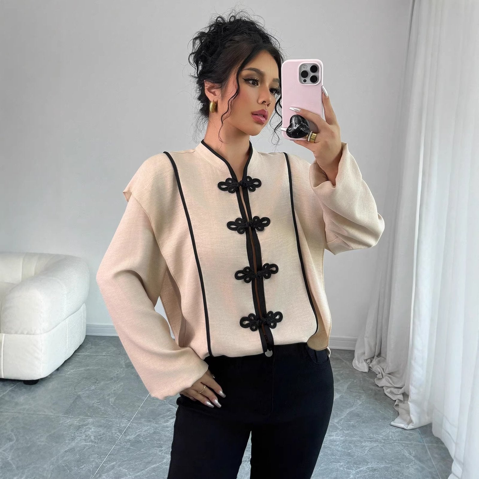 Retro Chinese-Knot Long-Sleeve Ethnic Blouse