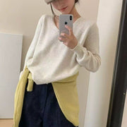 Slimming Long-Sleeve Knit Pullover Top