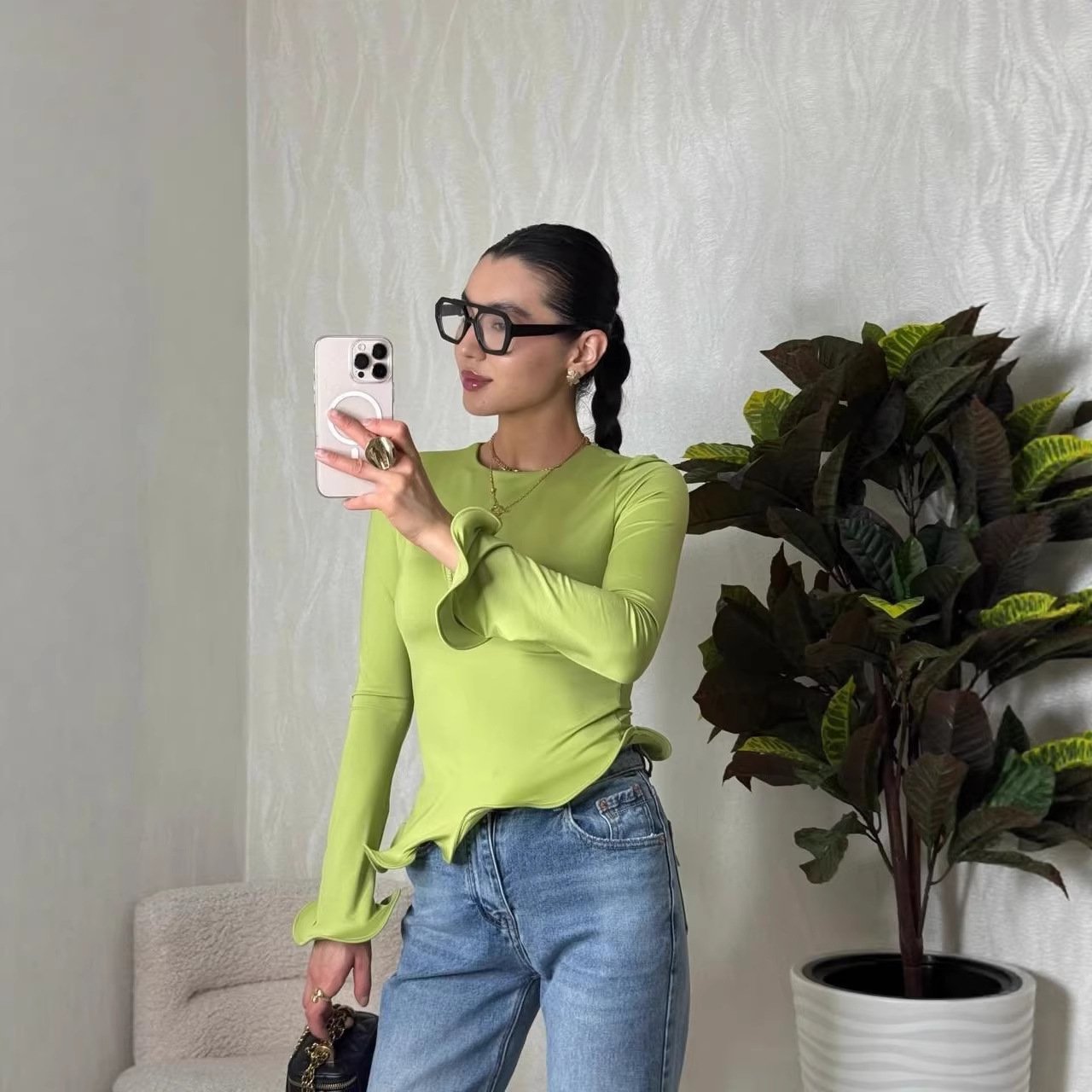 Asymmetrical Ruffled Long-Sleeve Slim Fit Tee