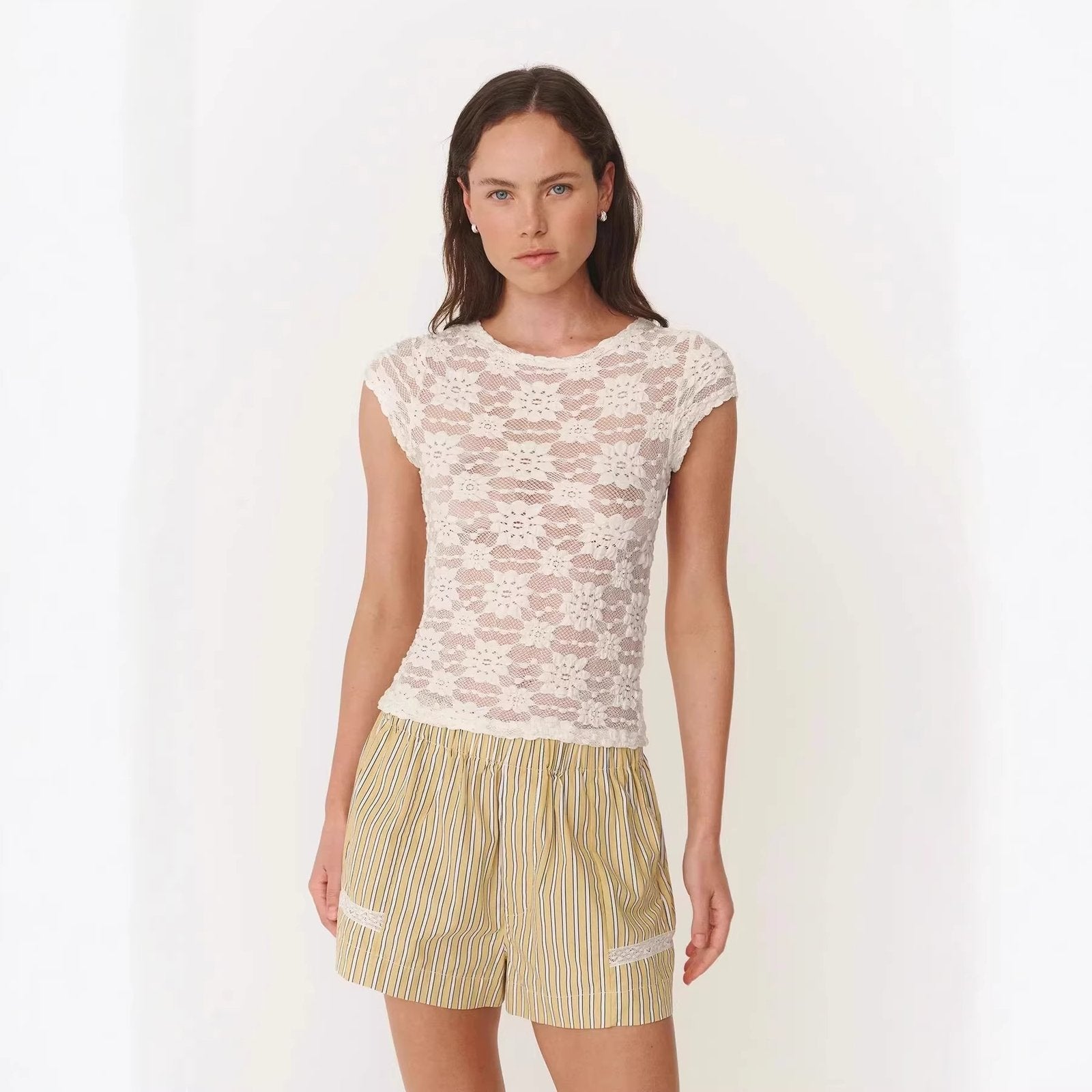 Sexy Lace Top for Women - Slim Fit & Fashionable