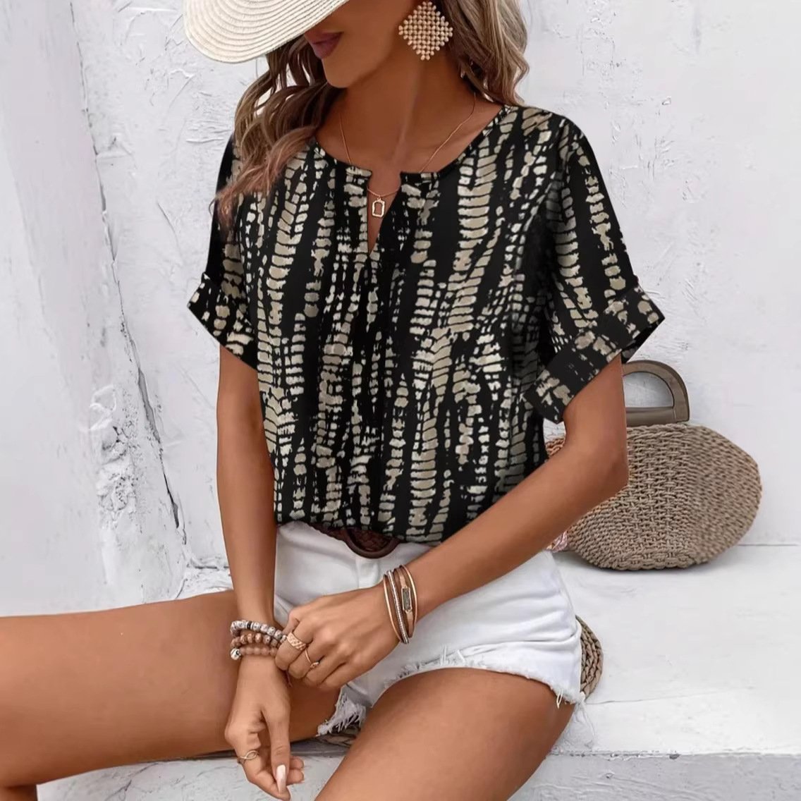 Loose Fit V-Neck Top
