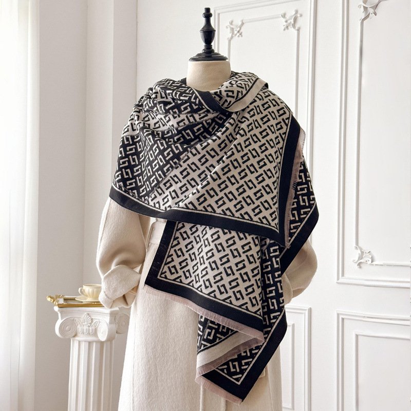 Elegant Double-Sided Scarf