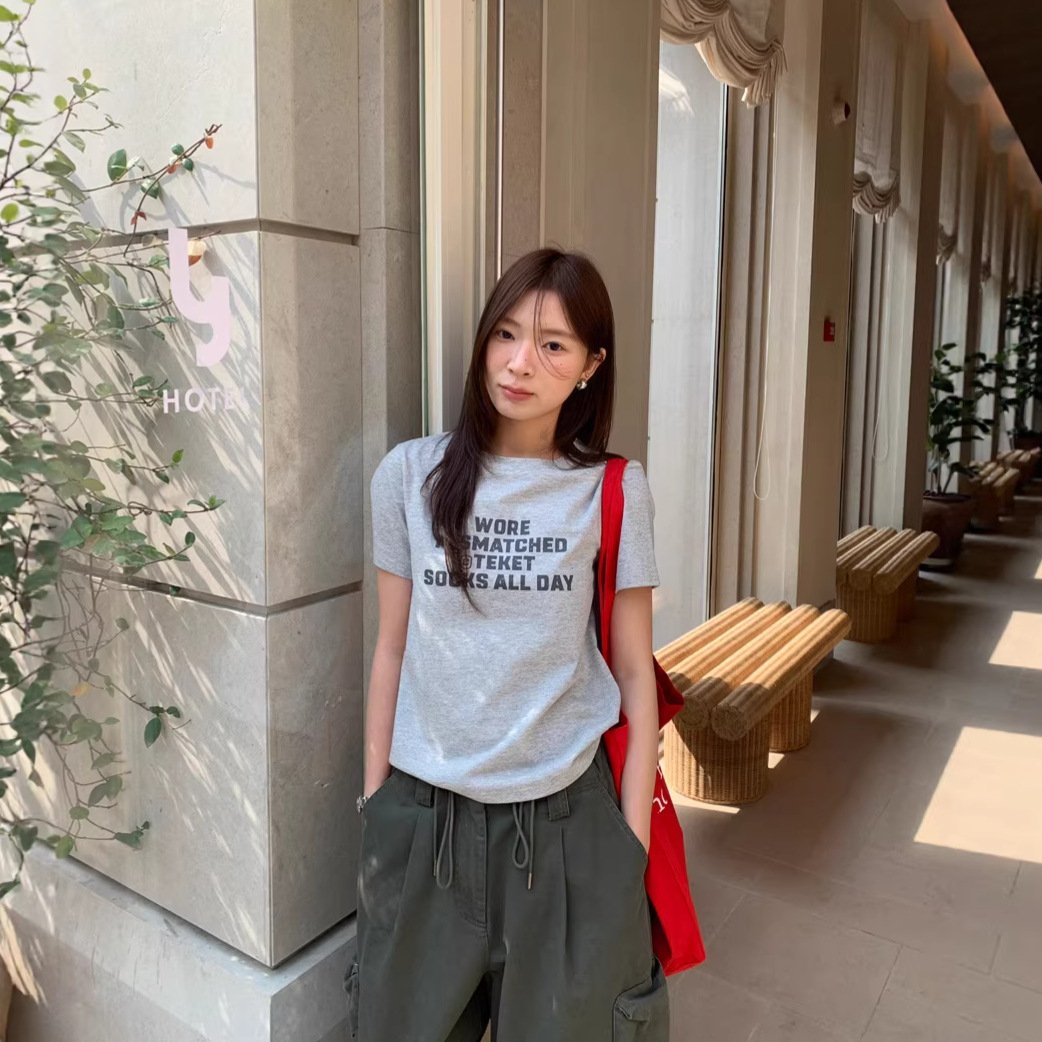 Khaki Letter Print Short Sleeve T-Shirt for Men and Women