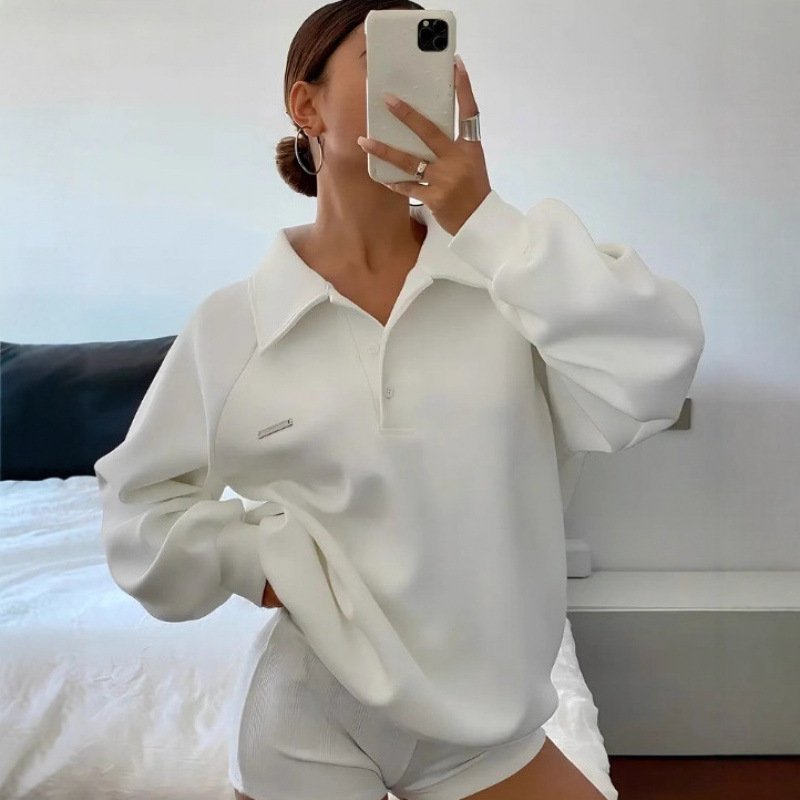 Loose Fit Sweatshirt with Turn-down Collar