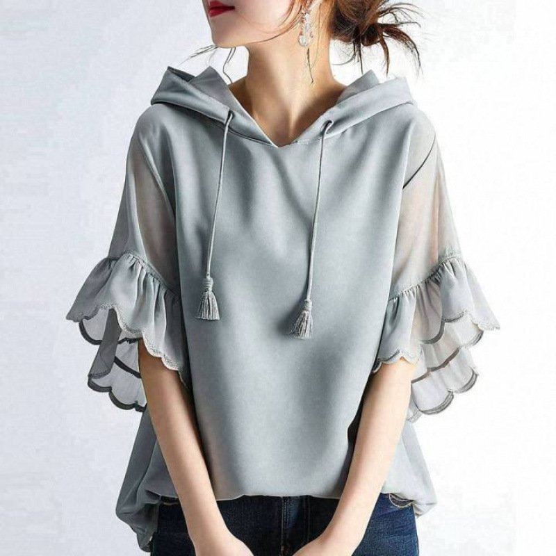 Vintage Lace Panelled Hooded Pullover Sweatshirt