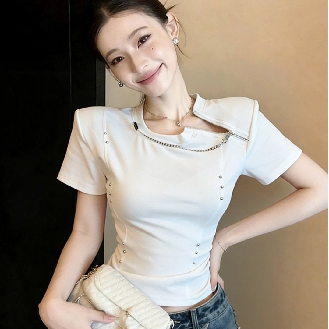 Chic Zipper Tee
