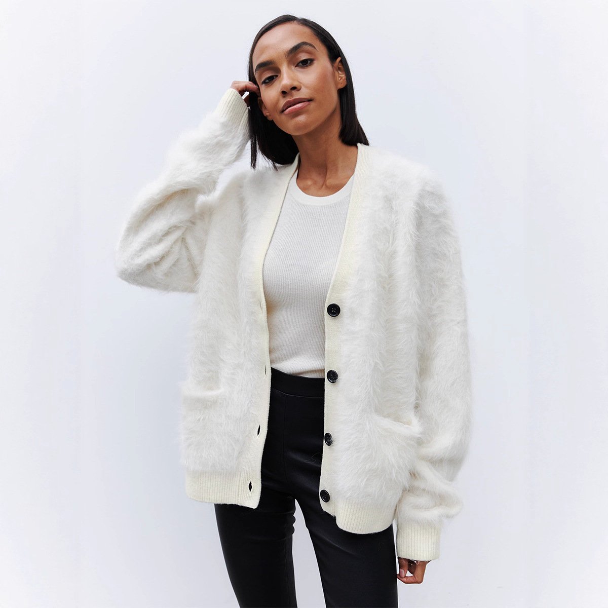 Cozy Laid-back Knit Cardigan for Women