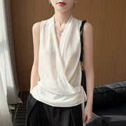 Flattering Pleated Top for Women - Versatile Commute Style