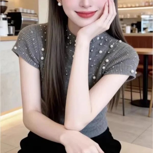 Comfortable Knit Top for Everyday Wear