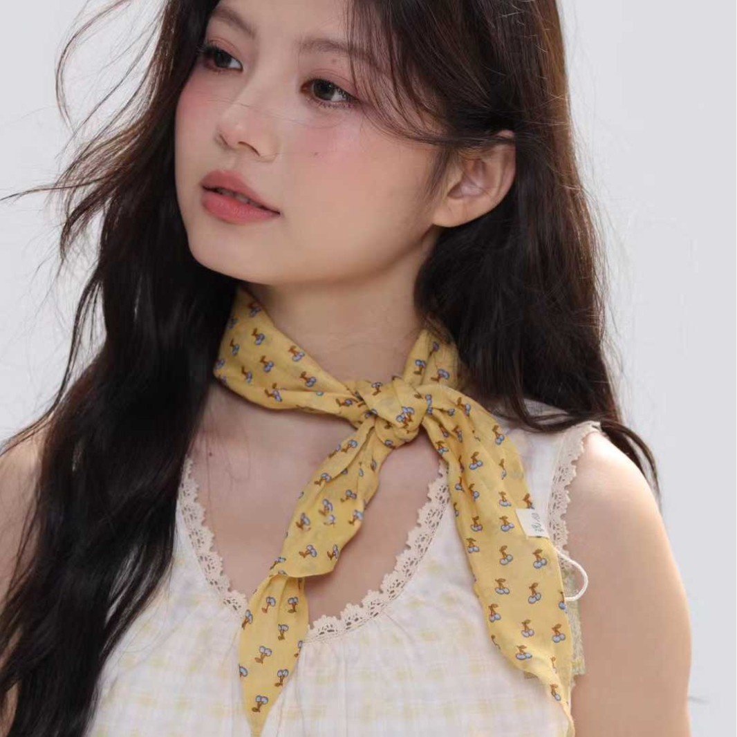 Add a Touch of Vintage Chic with Our Floral Scarf