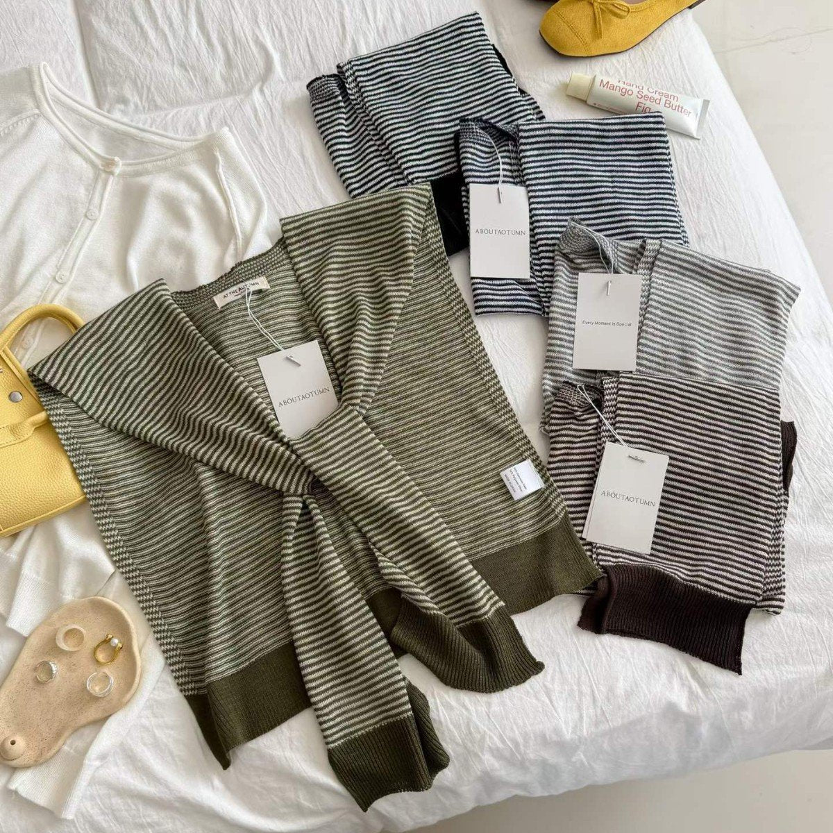 Striped Collar Scarf - Versatile Shoulder Warmer