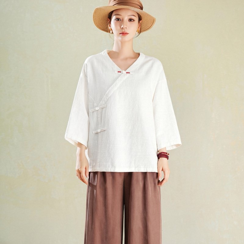 Vintage Chic Long-Sleeved Top with Diagonal Placket