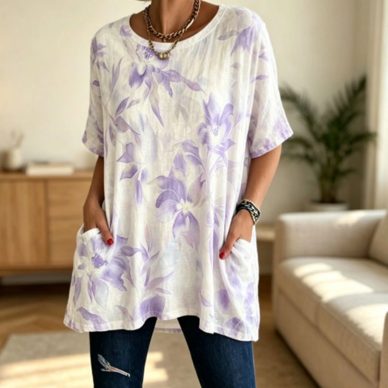 Floral Pocket Tee for Women - Relaxed Fit