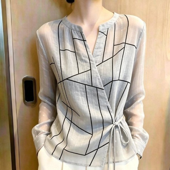 Geometric Striped Waist Defined Blouse
