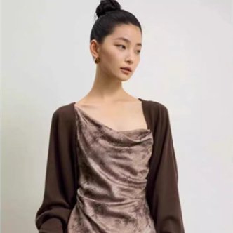 Vintage Black Batwing-sleeve Sweater Shawl Tunic