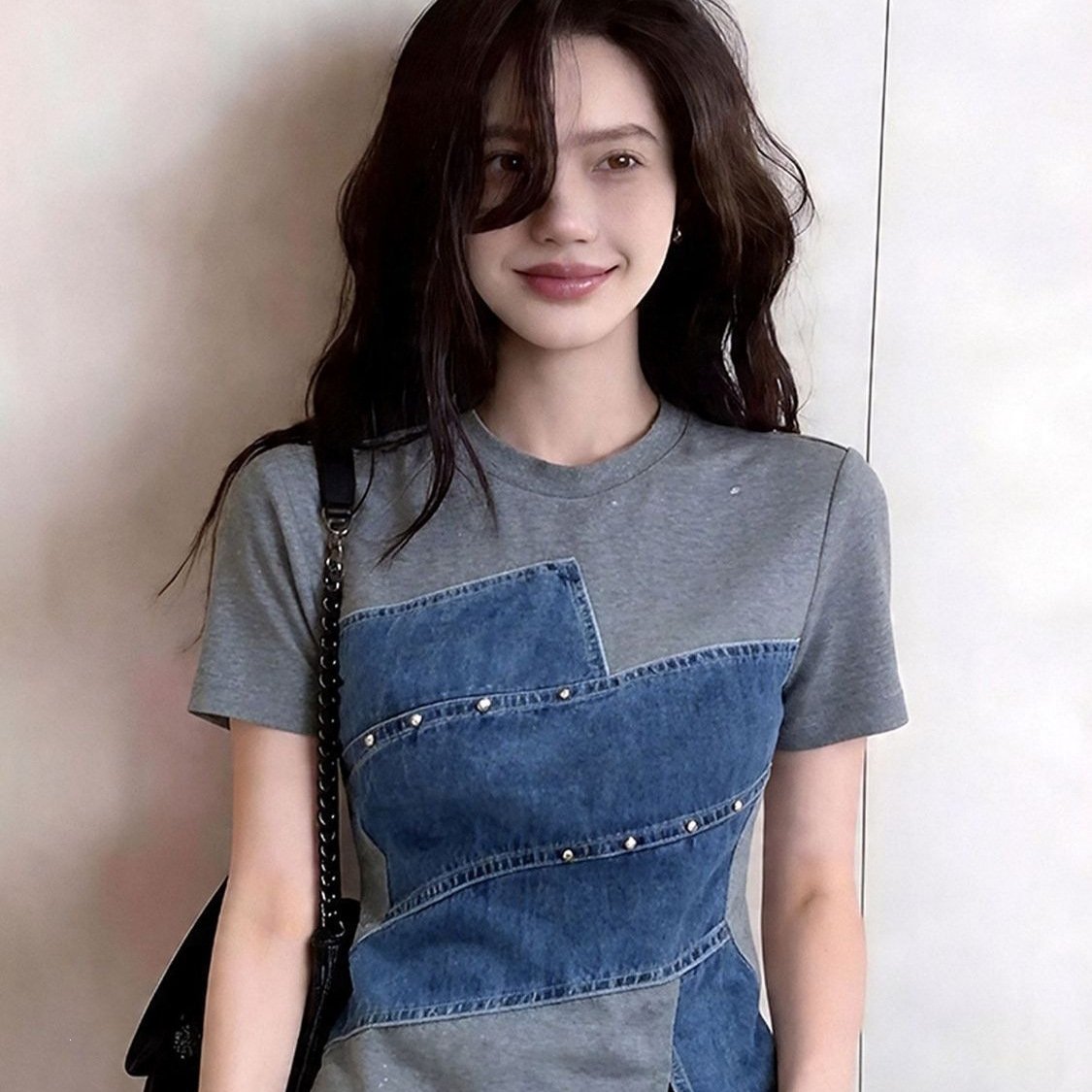 Elegant Tee