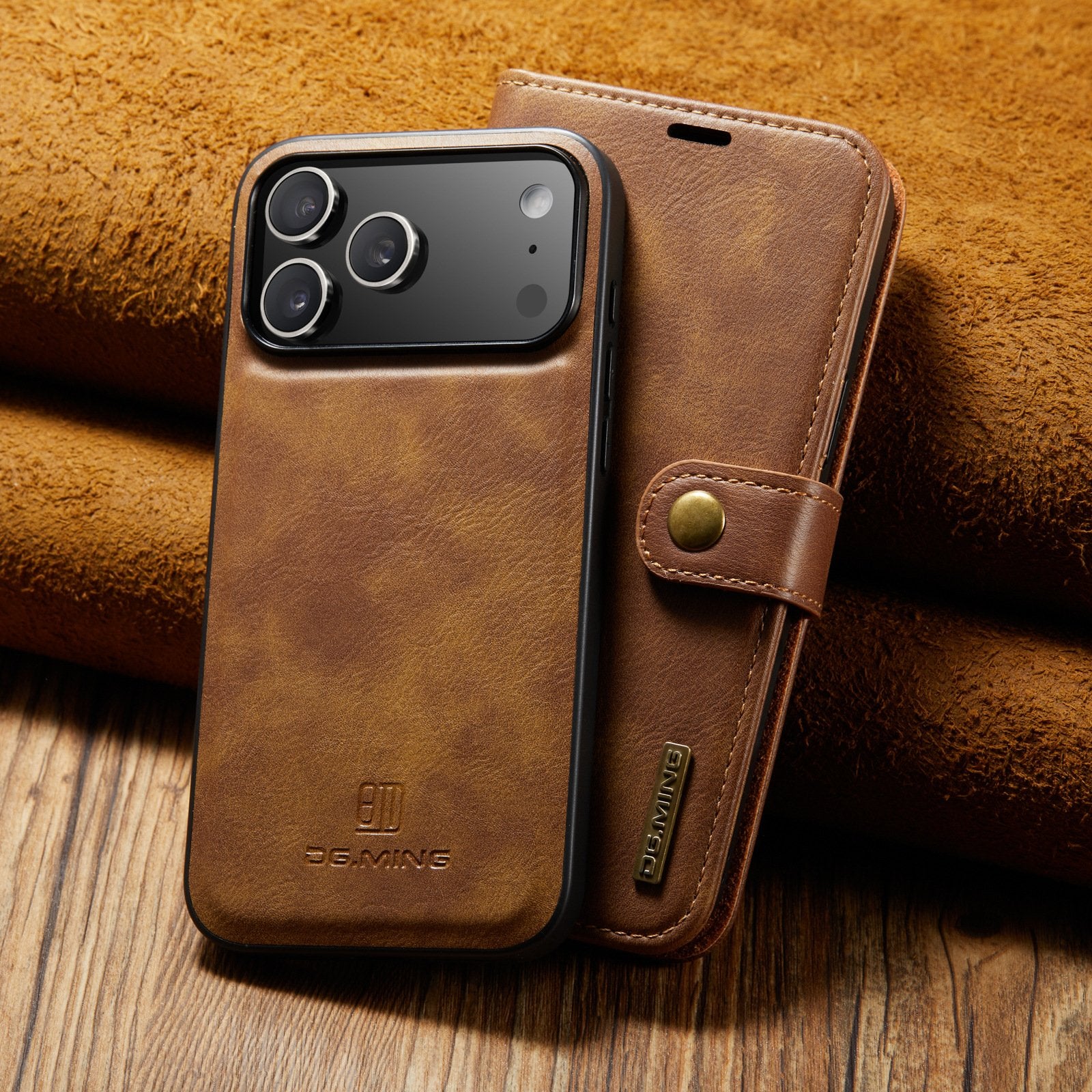 Dual-Purpose Phone Case with Card Slots and Magnetic Clip
