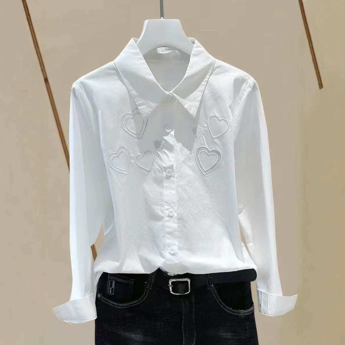 Gentle Heart Blouse with Lapel Collar