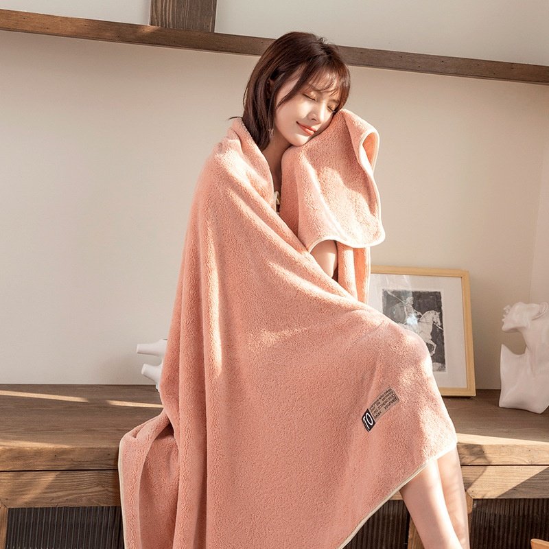 Ultra-Fine Microfiber Bath Towel - Soft & Absorbent