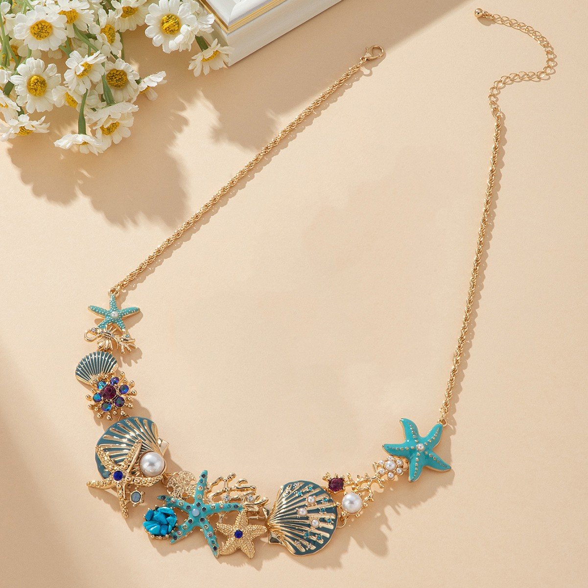 Beachy Shell Necklace for Women - Unique Coastal Style