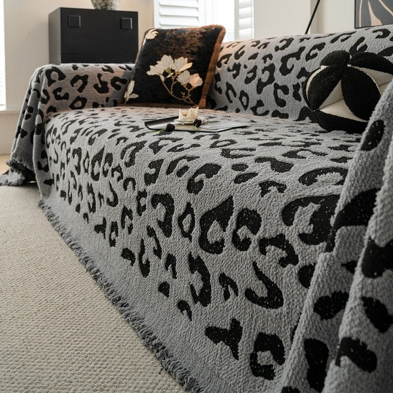 Leopard Print Fleece Sofa Cover - Minimalist Modern Design