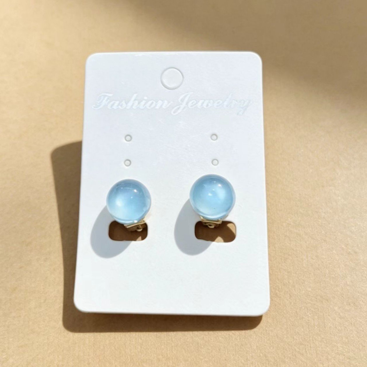 Minimalist Geometric Ear Clip for Women