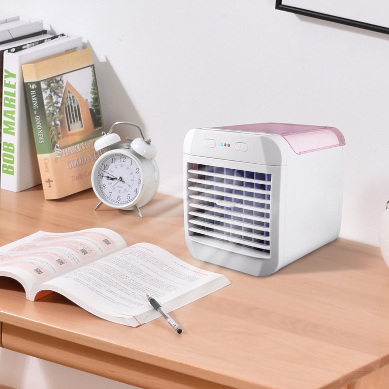 Compact USB Desk Fan