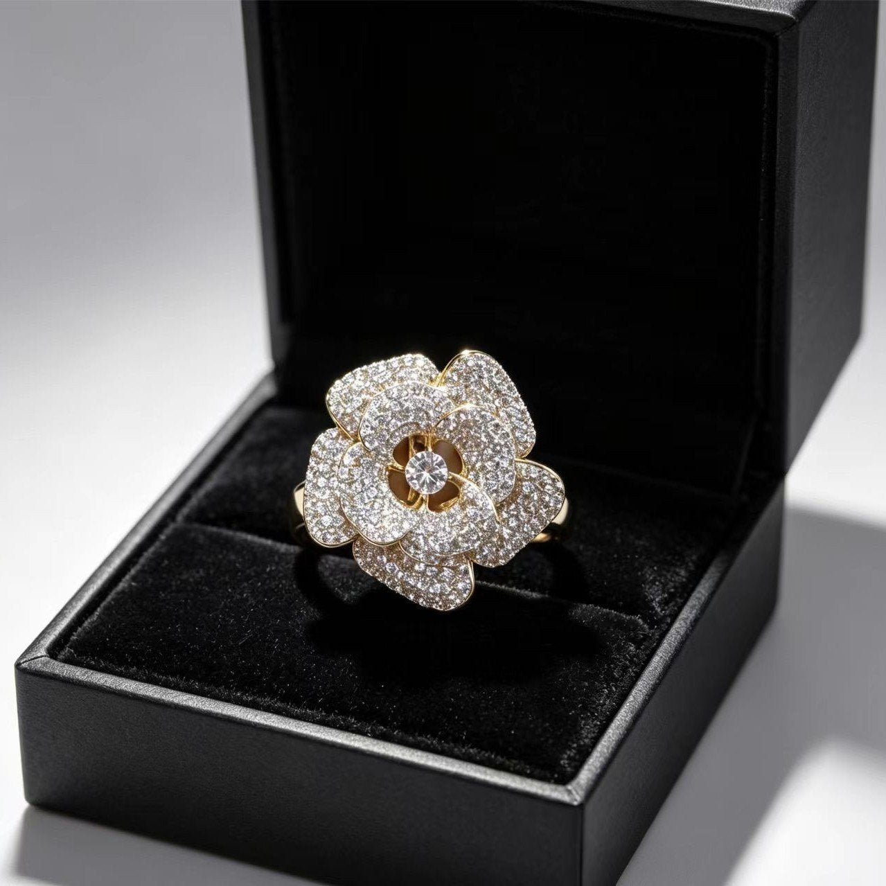 Rose Ring Luxury