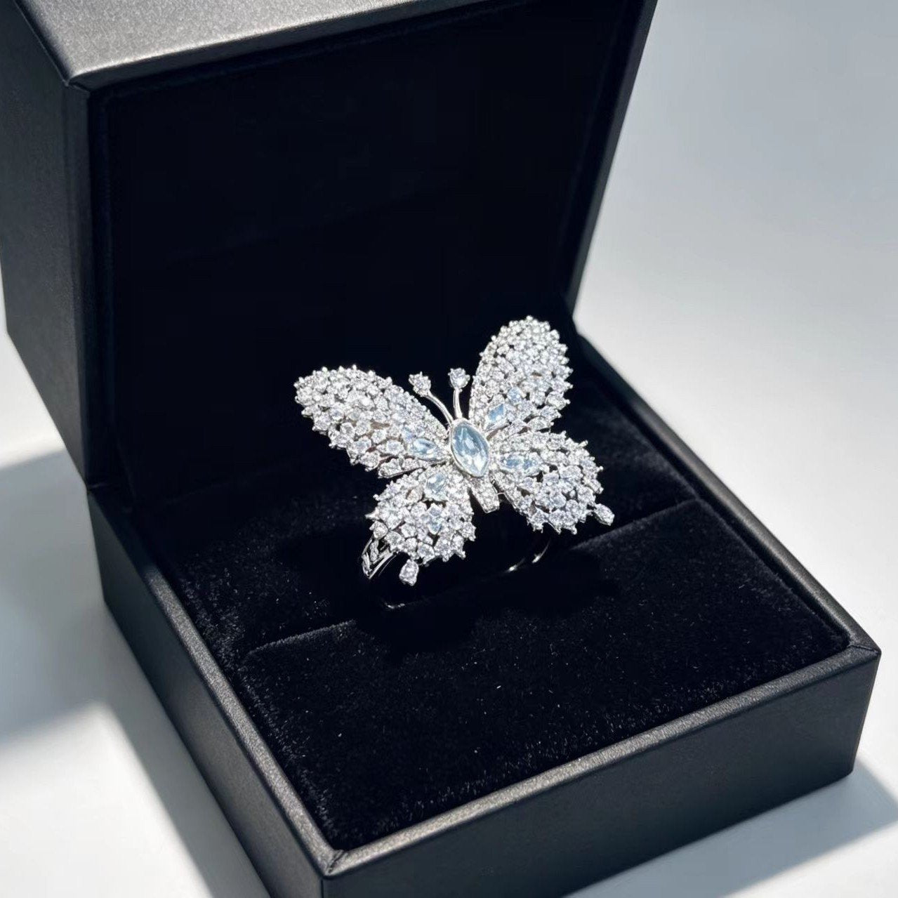 Adjustable Butterfly Ring for Women - Elegant Silver Finish