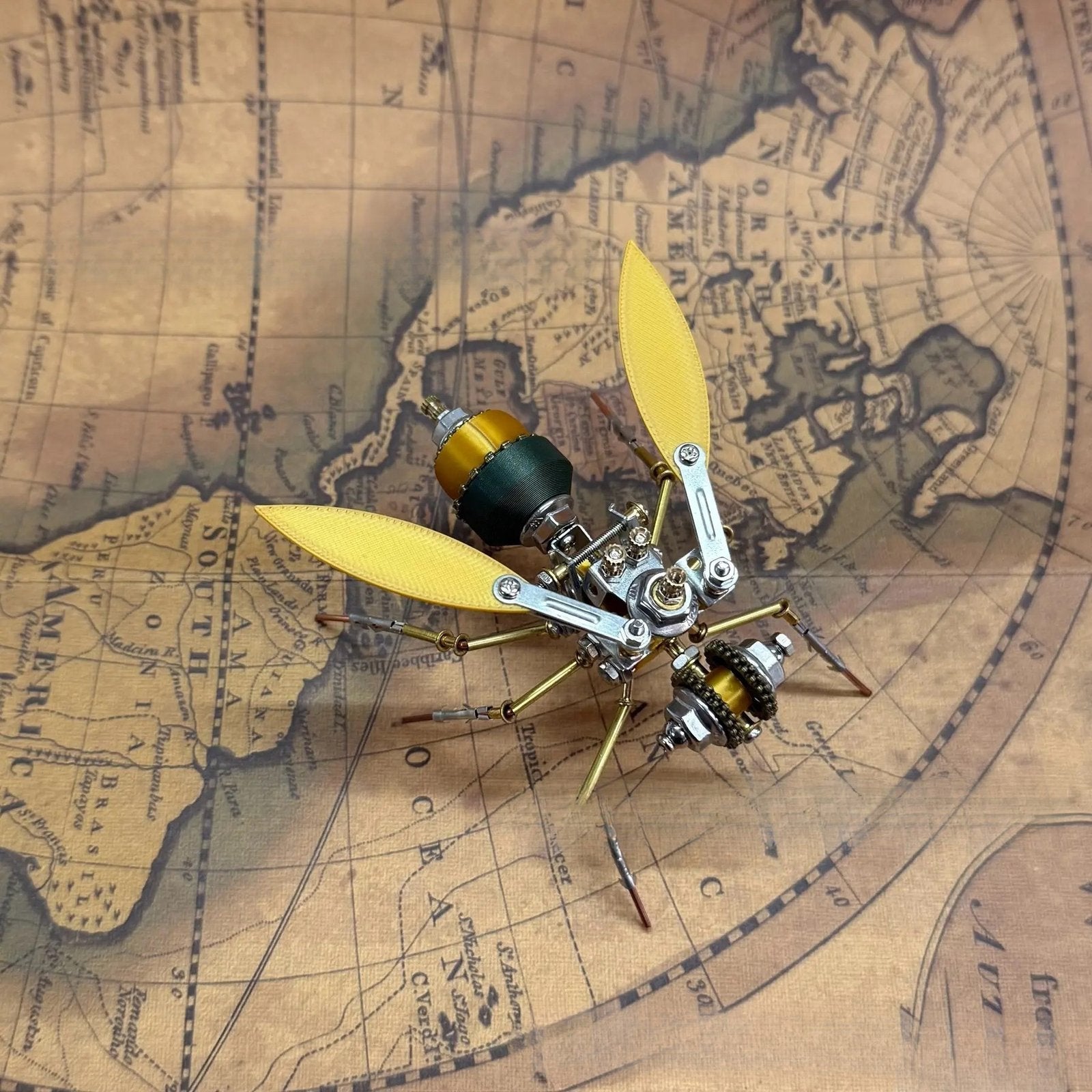 3D Bee Puzzle Kit