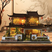 Build Your City, Develop Your Mind: Handcrafted Architectural Model Building Blocks