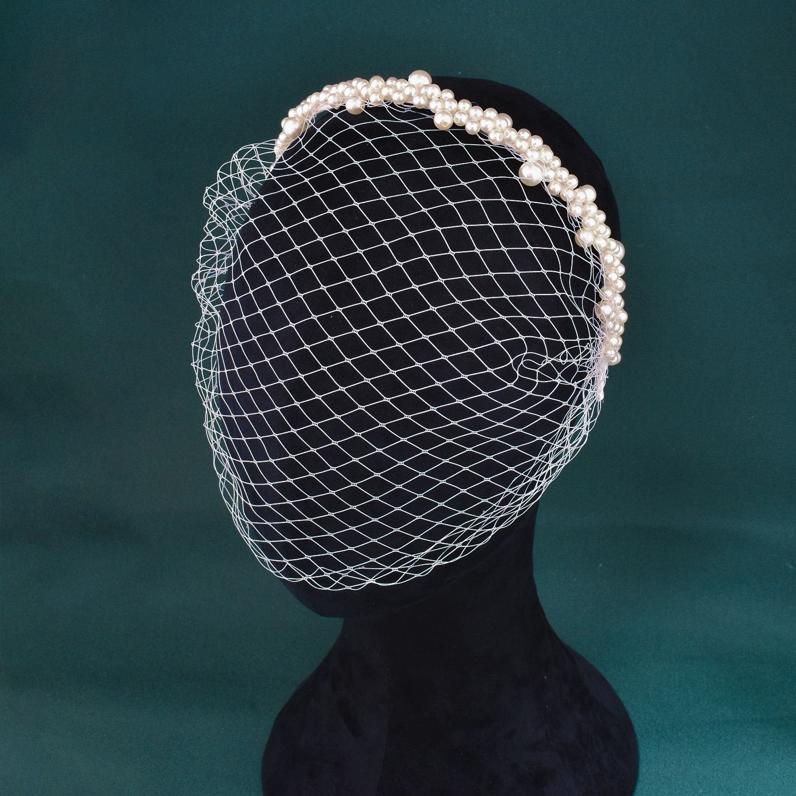 Elegant Hairband Veil