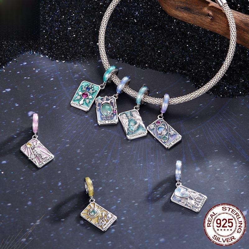 Tarot Card Pendant Necklace Accessory