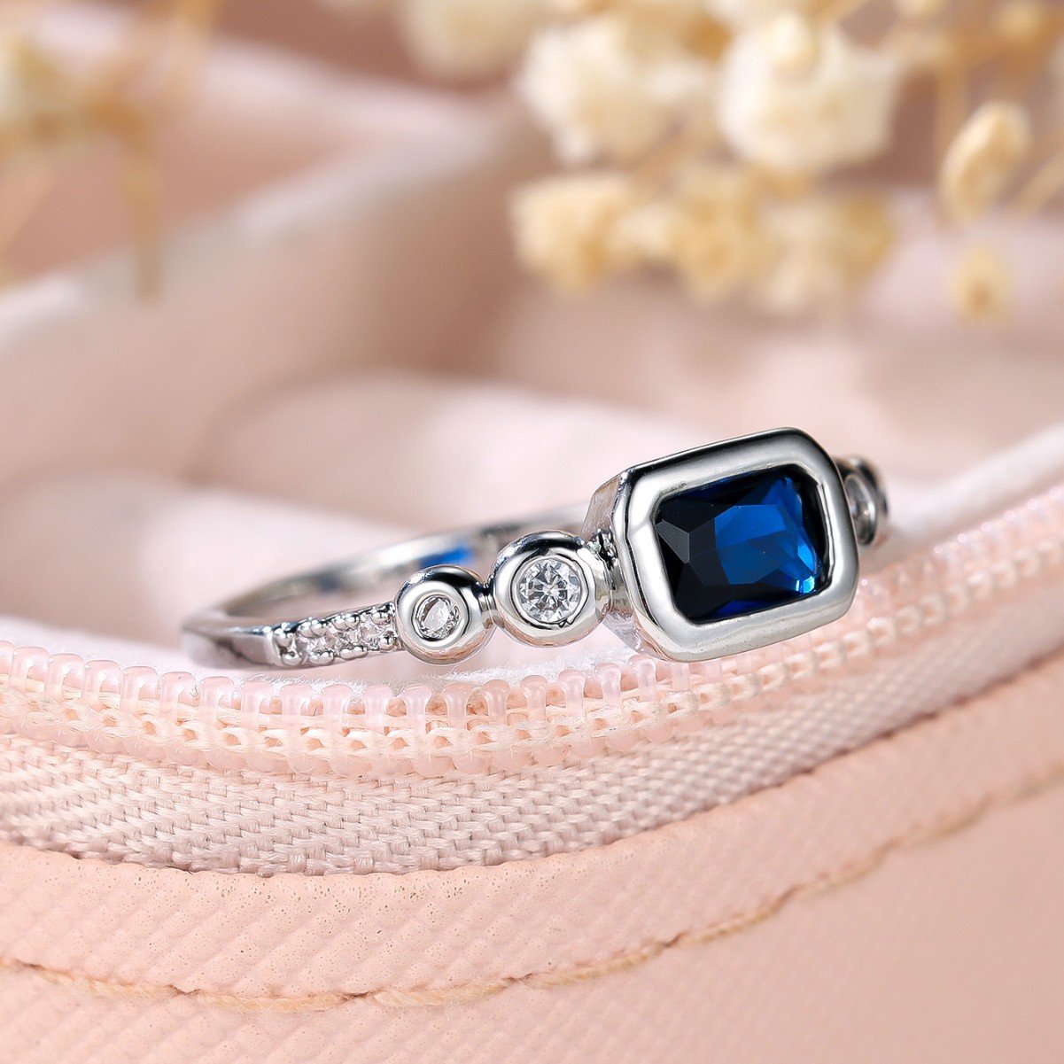 Stunning Blue Sapphire Ring for Women