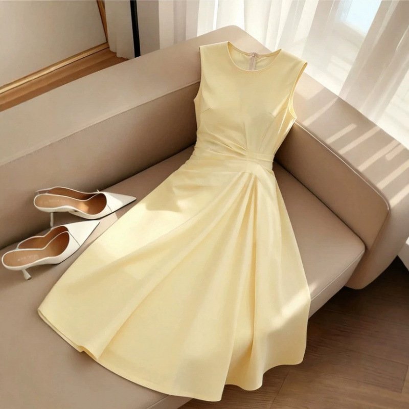 Round-neck Sleeveless A-line Waist-cinching Long Dress