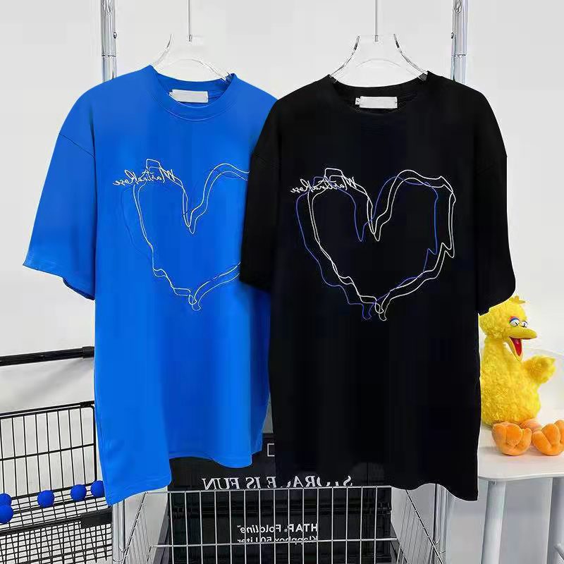 Retro Gradient Heart Print Short-Sleeve Top – Cozy & Stylish