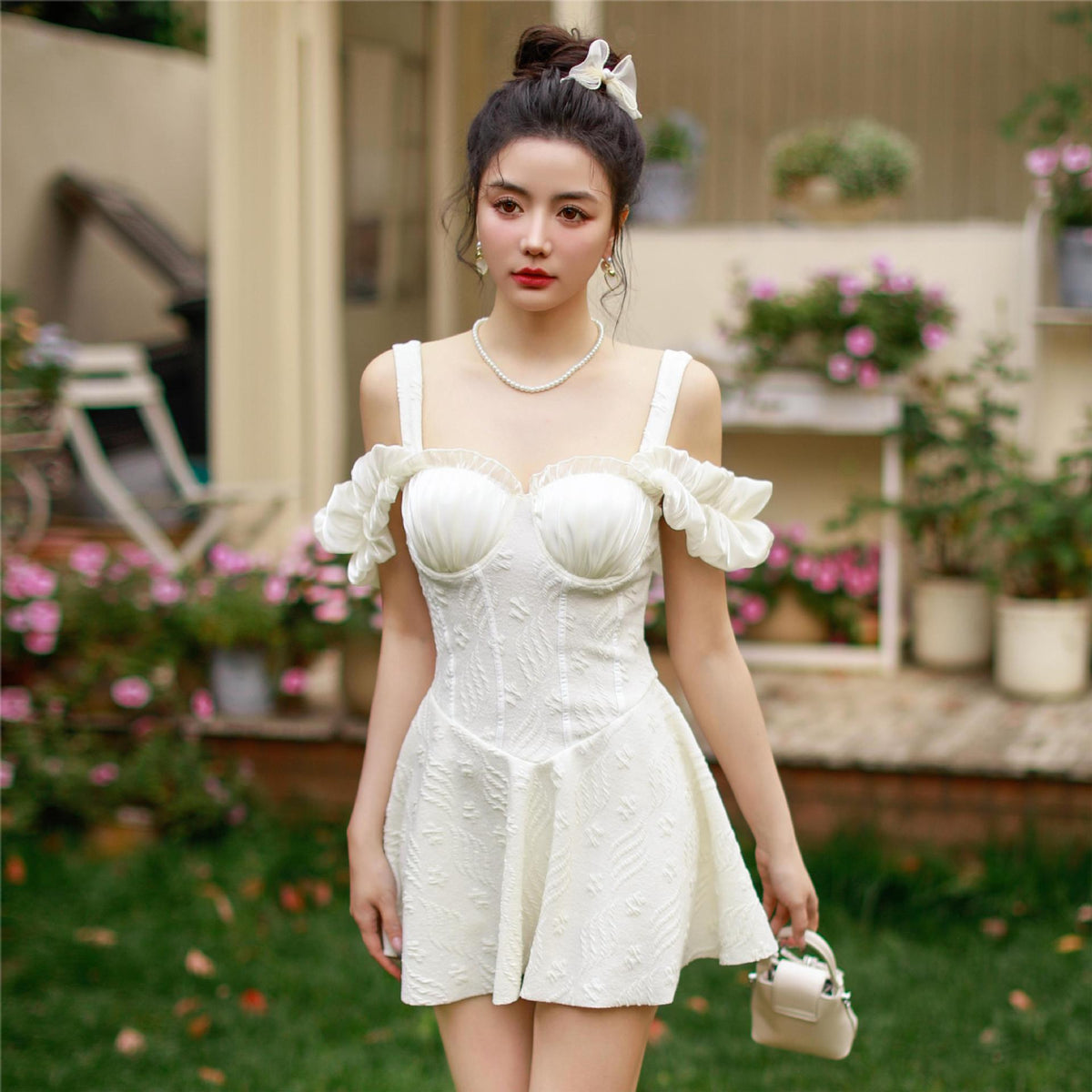 Women's Dress-style Cover Belly Thin Small Chest-fashion Vacation Swimsuit
